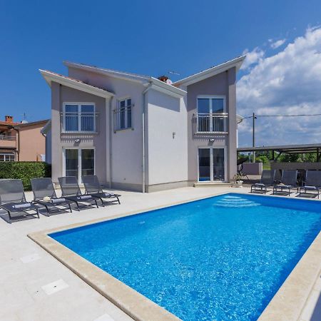 Holiday Home Villa Gocci By Interhome Kmeti 外观 照片