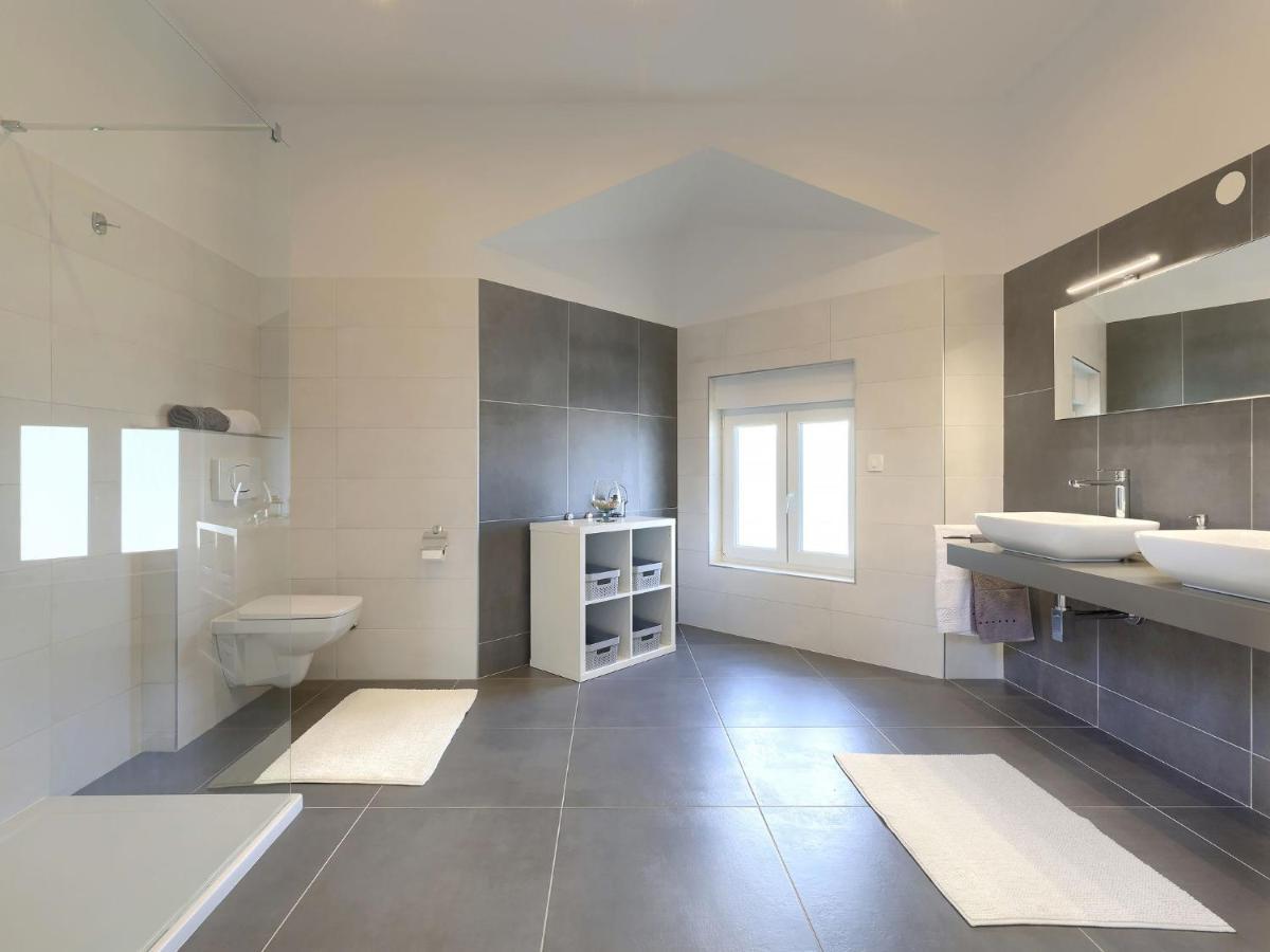 Holiday Home Villa Gocci By Interhome Kmeti 外观 照片